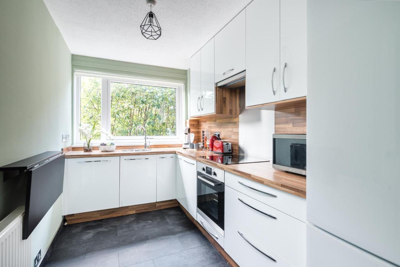 City Centre Stylish Apartment With Free Parking Edinburg Exteriör bild